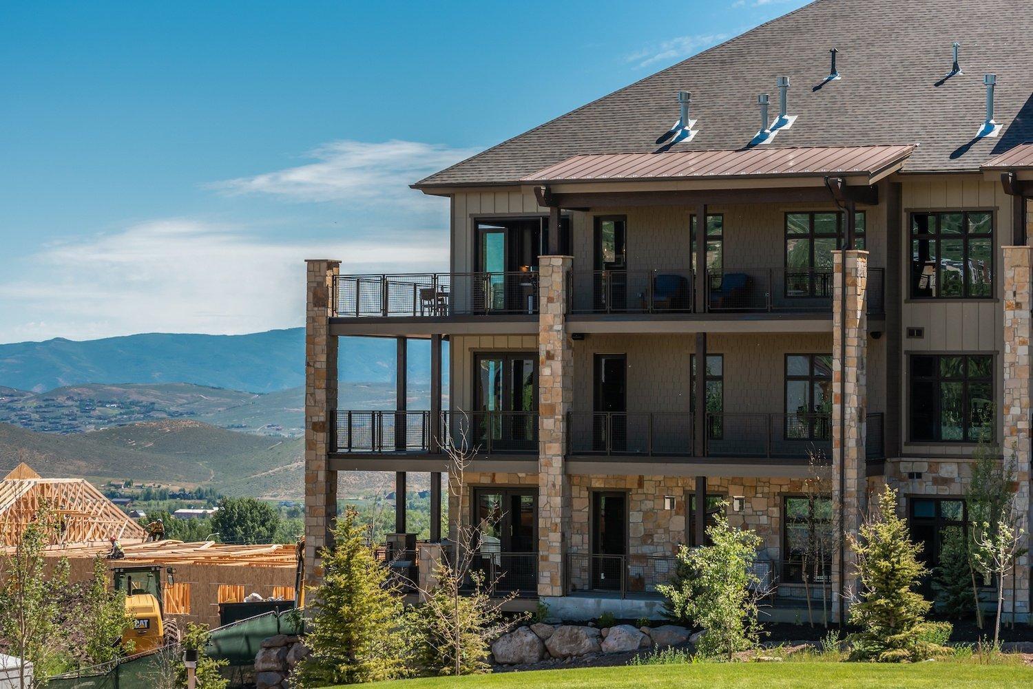 Blackstone Luxury 2Br, Walk To Skiing At Cabriolet, Mountain View, Shared Pool And Hot Tub, Gym Park City Exterior photo
