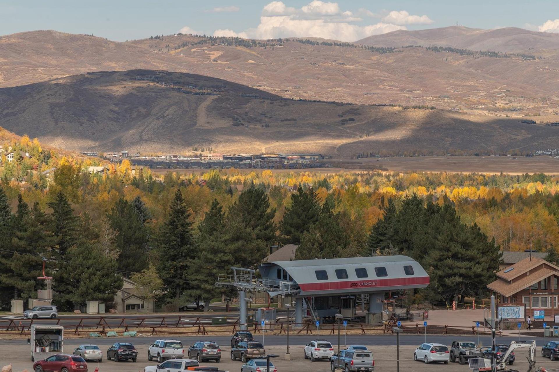 Blackstone Luxury 2Br, Walk To Skiing At Cabriolet, Mountain View, Shared Pool And Hot Tub, Gym Park City Exterior photo