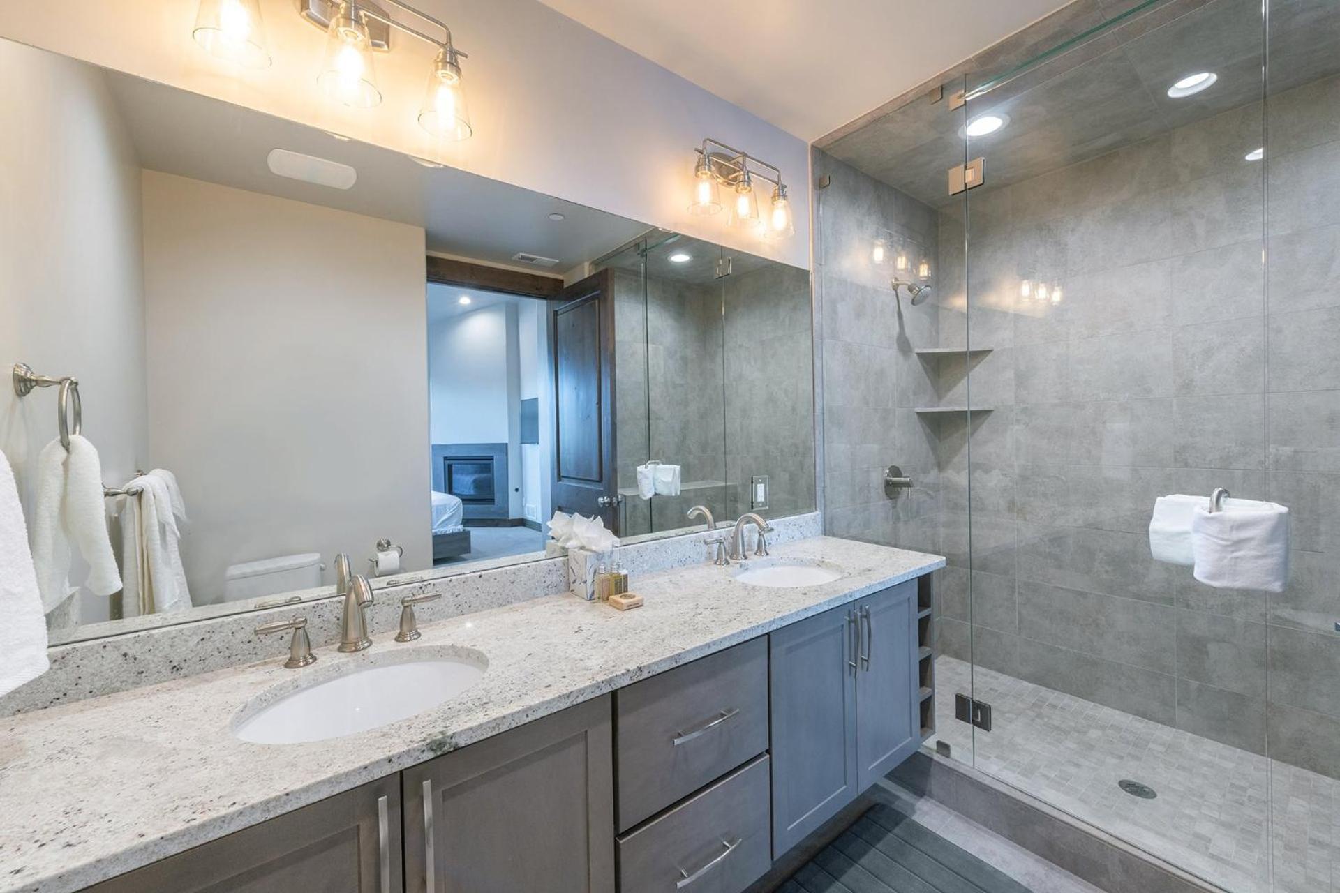 Blackstone Luxury 2Br, Walk To Skiing At Cabriolet, Mountain View, Shared Pool And Hot Tub, Gym Park City Exterior photo